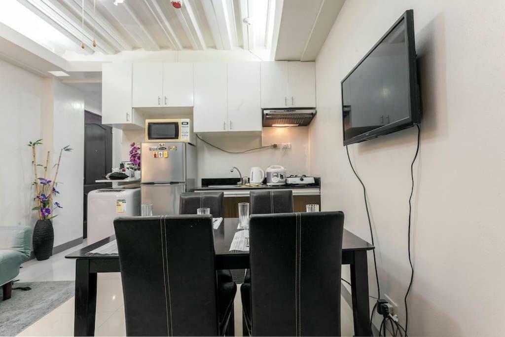 Jen'S Paranaque City Apartment 마닐라 외부 사진